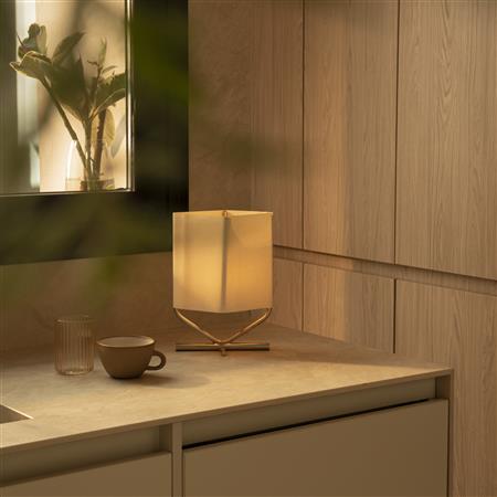 Aura lámpara de mesa por Mínimo 