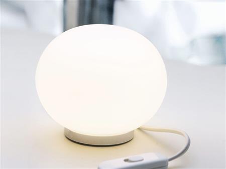 Glo-Ball lámpara de Mesa Flos